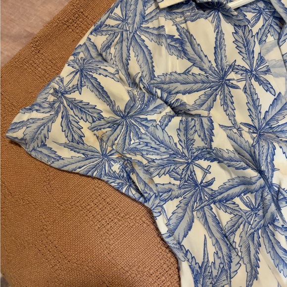 Urban Outfitters Mary Jane Button Down - Picture 5 of 5